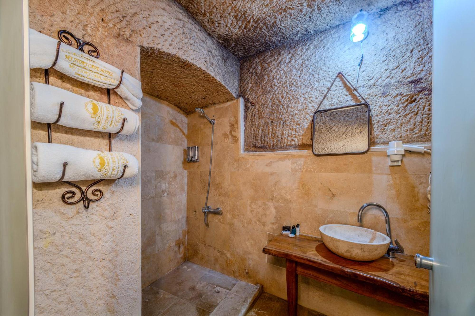Hotel My Story Cave