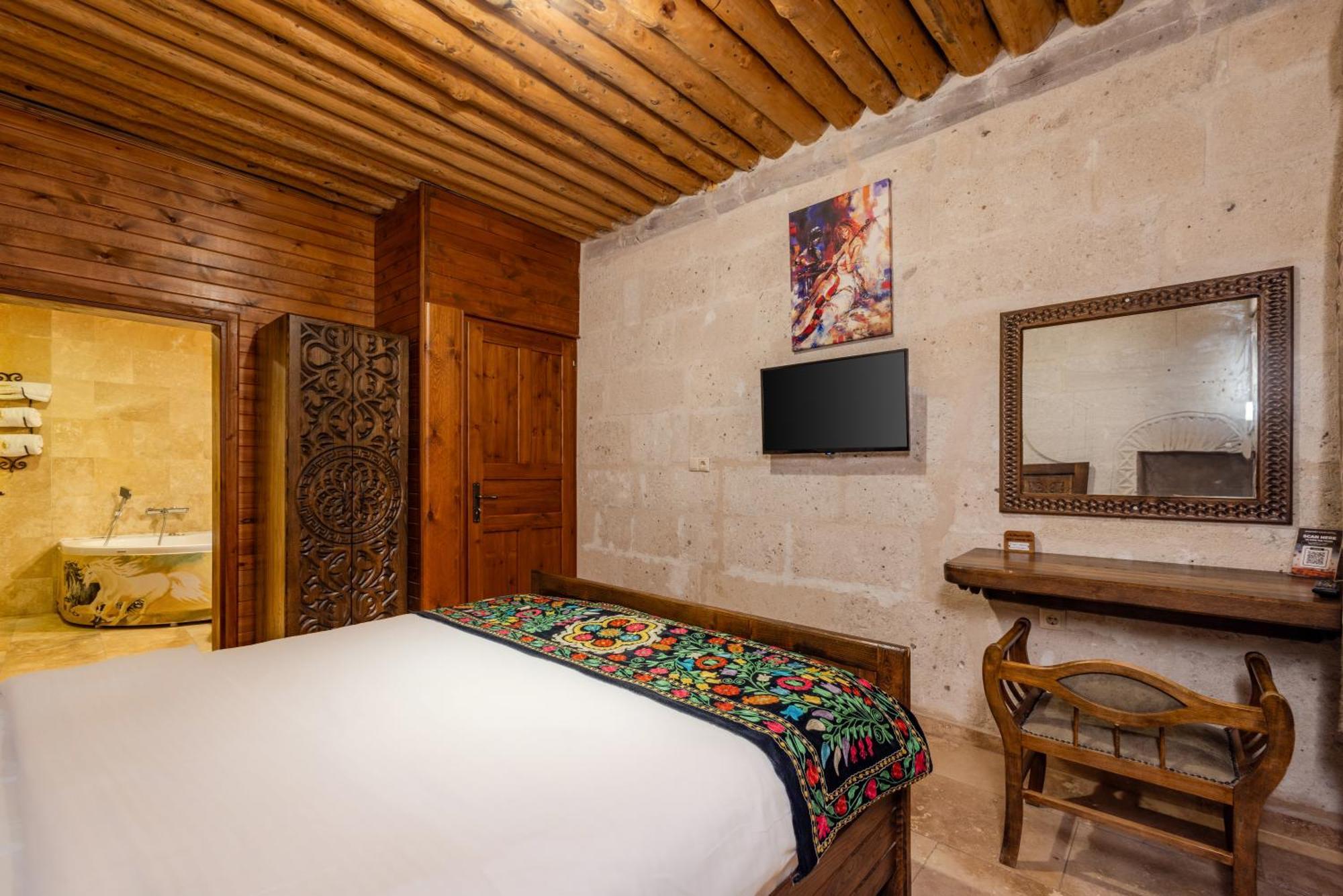 My Story Cave Hotel 5*